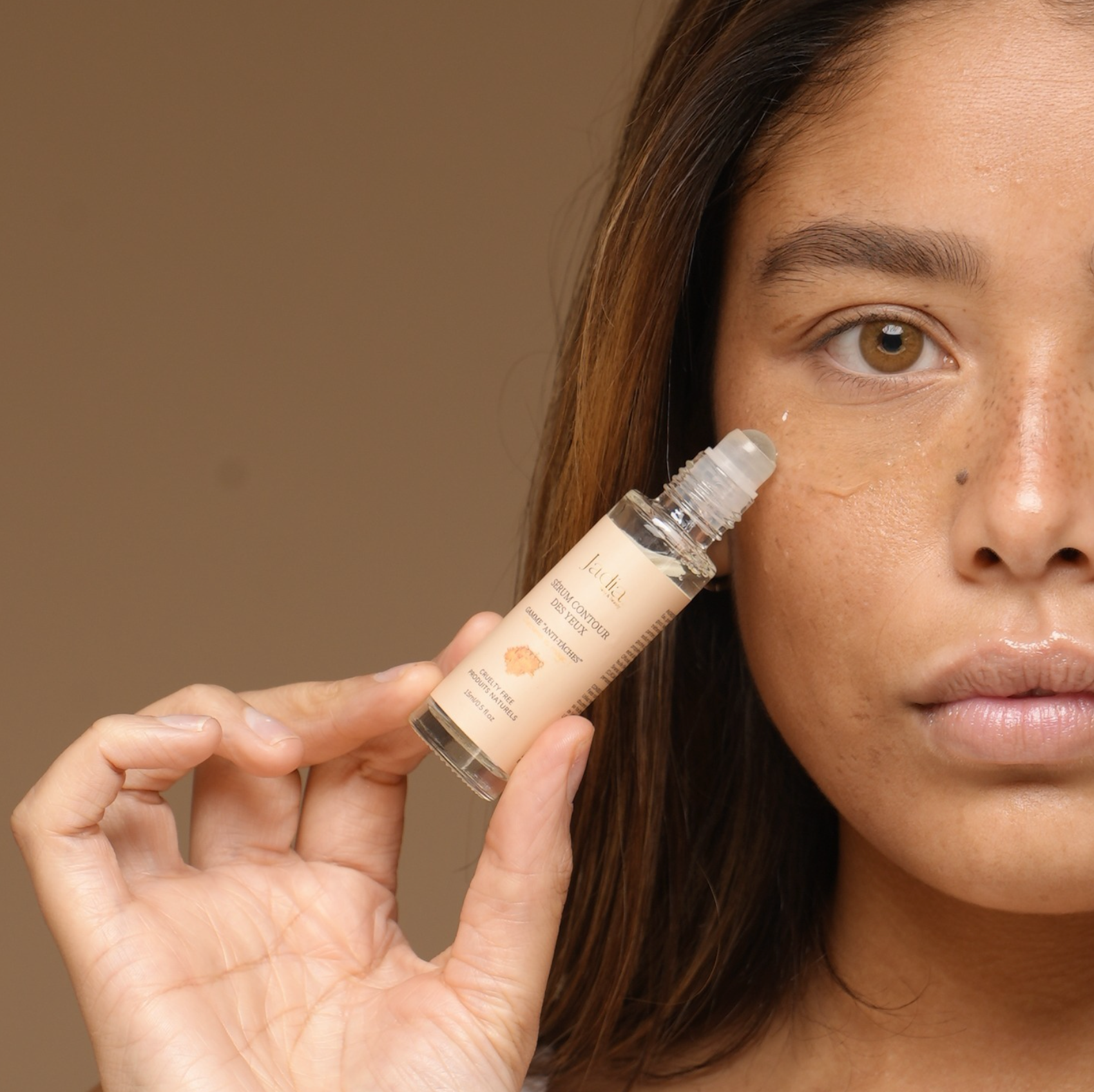 Sérum Contour des Yeux au Curcuma 3 en 1 l "Anti-taches"